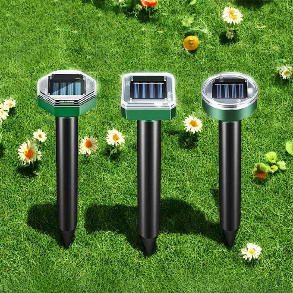 Radiation-Free Solar Ultrasonic Mole Repeller Solar Powered Rodent Deterrent Mouse Repeller Garden