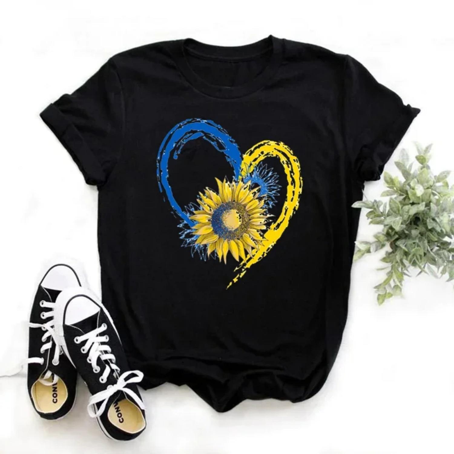 

Cool Ukraine Flag Sunflower Vintage Ukrainian Lovers Ukraine Print Women Graphic T Shirt Summer Casual T Shirt women clothing XXXXXL чорний