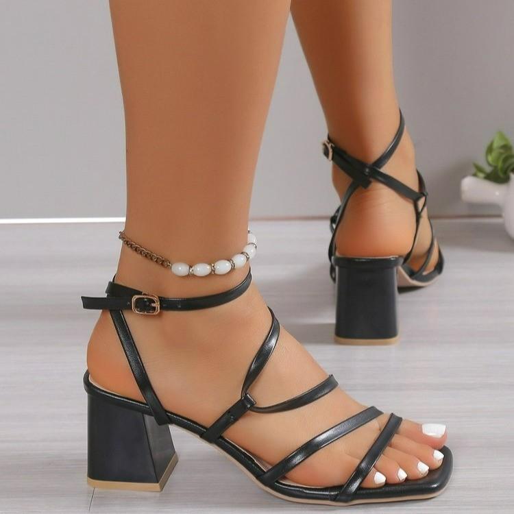 Europe, America 2025 new square head thin strap buckle thick heel sandals women's large size fashion open-toed sexy cool slippers