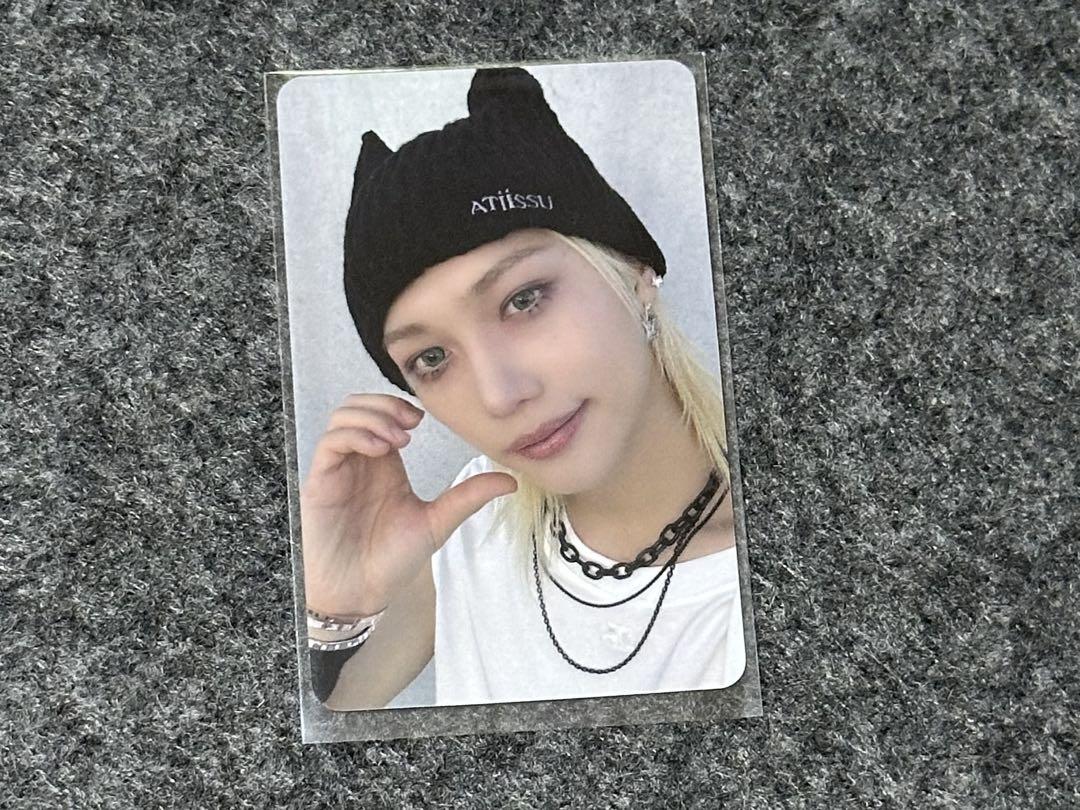 

[USED] straykids SKIZ KARMA Starry Sky Felix