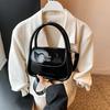 Niche design portable commuter bag women's 2025 new trendy fashion glossy small square bag shoulder messenger bag