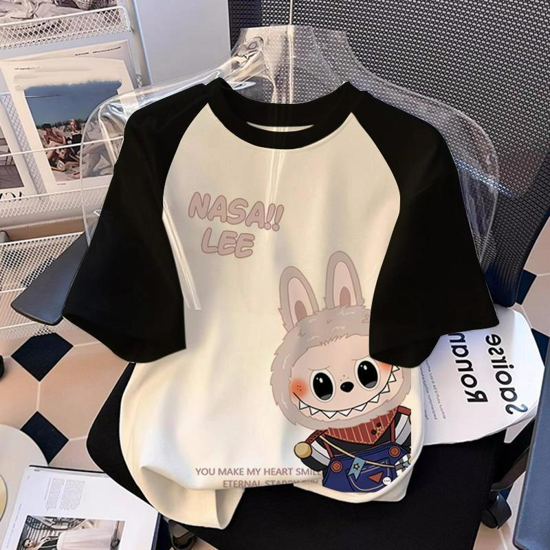 

Футболка с принтом мультяшного эльфа-монстра Лабубу для детей, летняя повседневная женская футболка с коротким рукавом для мальчика и девочки, топ 130