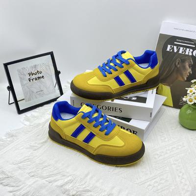 Încălțăminte pentru femei – Adidaşi