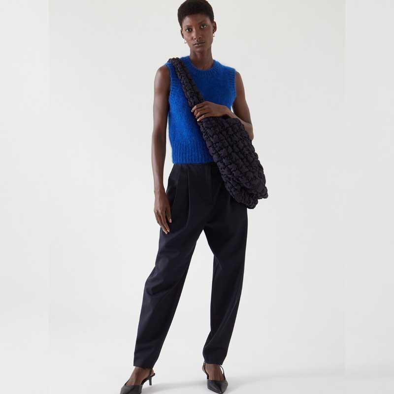 Lightweight Quilted Cloud Crossbody Bag - Early Autumn Style, Single Shoulder Pleated Dumpling Design (COS2022).