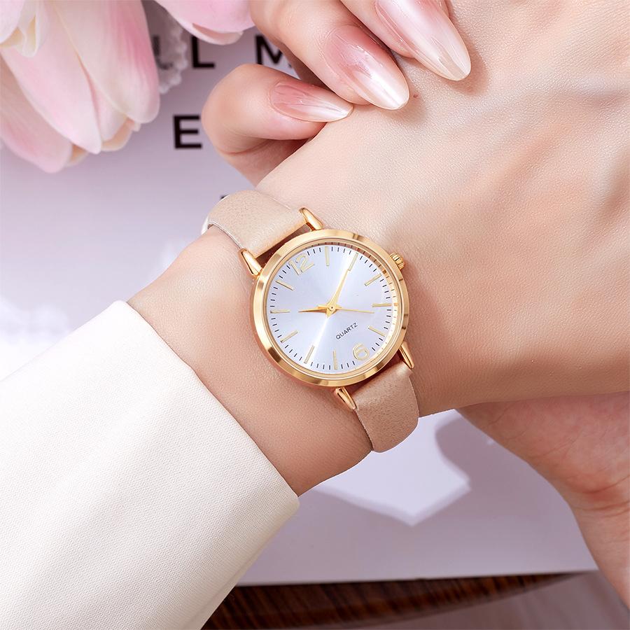 New Fashion Woman Luxury Business Leather Watch Women Retro Wrist Watches Students Casual Quartz Watches For Gifts Reloj Mujer