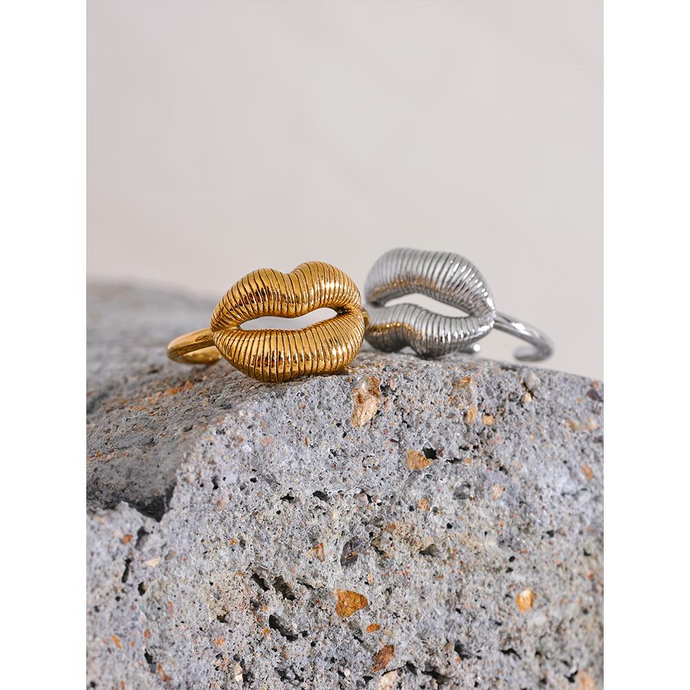 Yhpup Stainless Steel Lip Open Fashion Ring 18K PVD Plated Metal Personalized Jewelry Attractive Women Finger Accessories