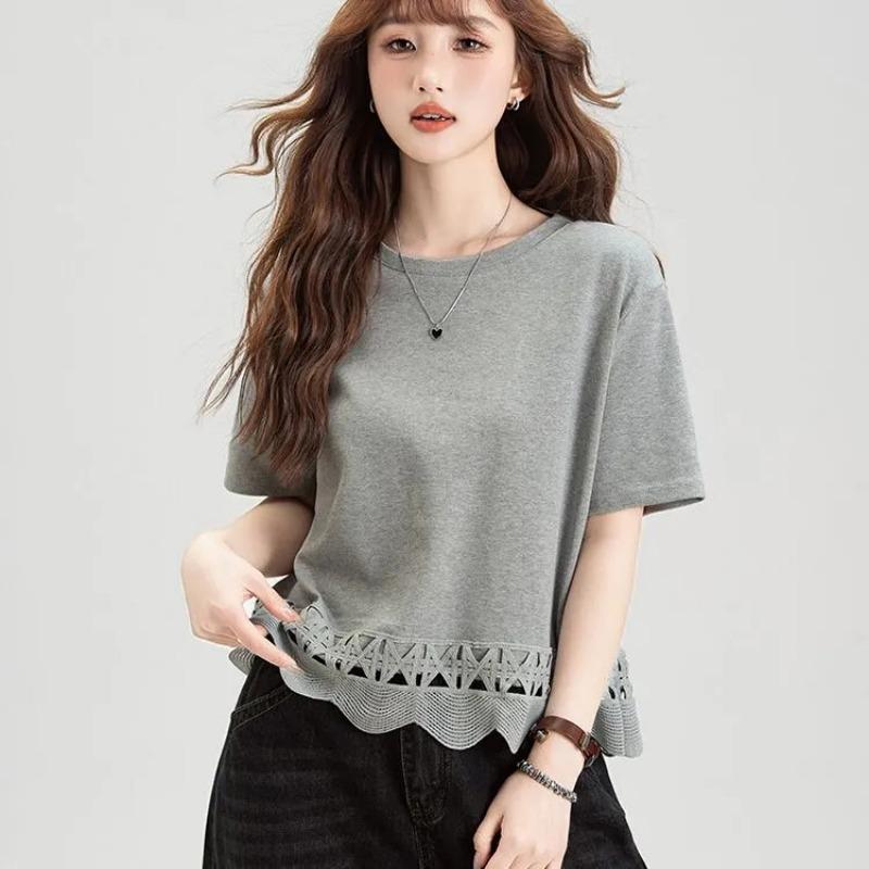 

Женская серая укороченная футболка с кружевной отделкой по подолу Повседневный топ с коротким рукавом S серый