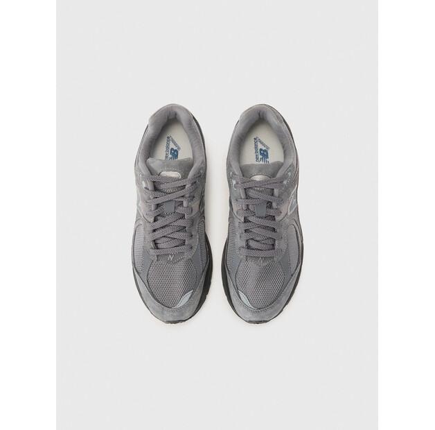 New Balance 2002R Sneakers