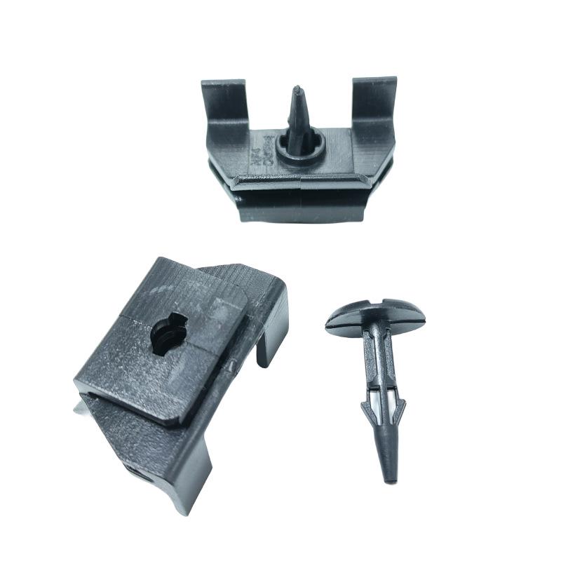 Compatible Fixing Clip for Toyota Prado and Highlander Bumper, Fender Liner, and Mudguard (Part 53879-28010).