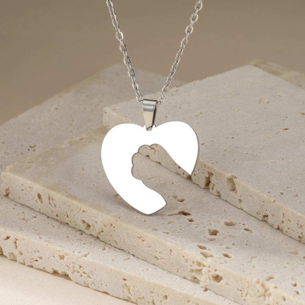 Cazador Cute Cat Kitten Paw Heart Pendant Necklace for Women Stainless Steel Gold Color Animal Necklace Birthday Gift Jewelry