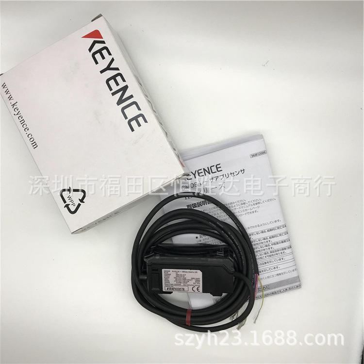 IL Series Laser Displacement Sensors: IL-065, IL-100, IL-300, IL-600, IL-1000, IL-2000