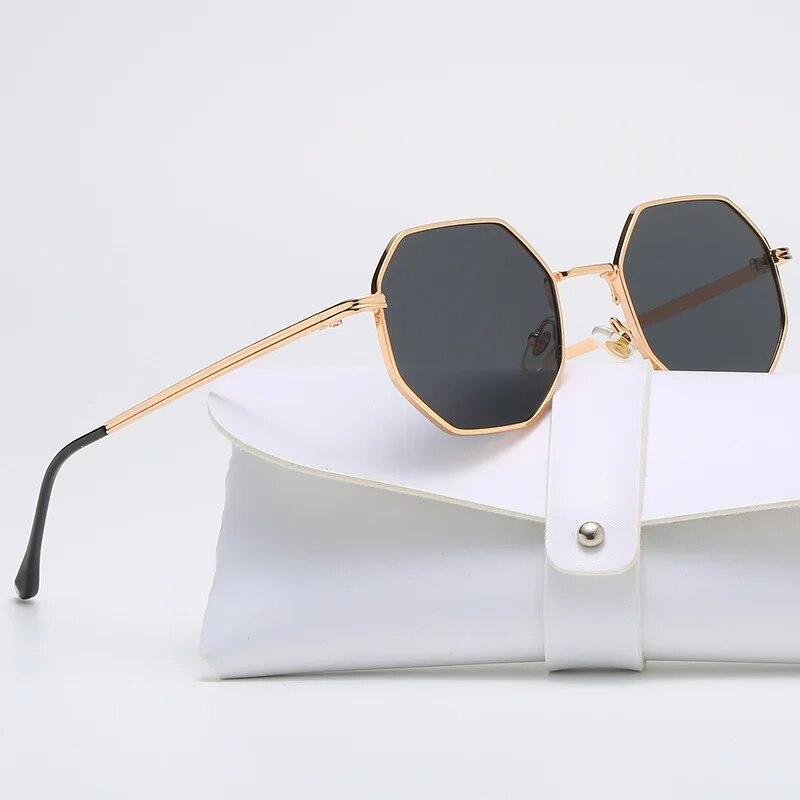 Luxusní čtvercové sluneční brýle Muž Žena Móda Malý rám Polygonové sluneční brýle kovové Vintage Retro Octagon Gafas De Sol