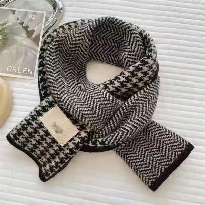 Wenxiang Double-Sided Houndstooth Knitted Scarf One Size