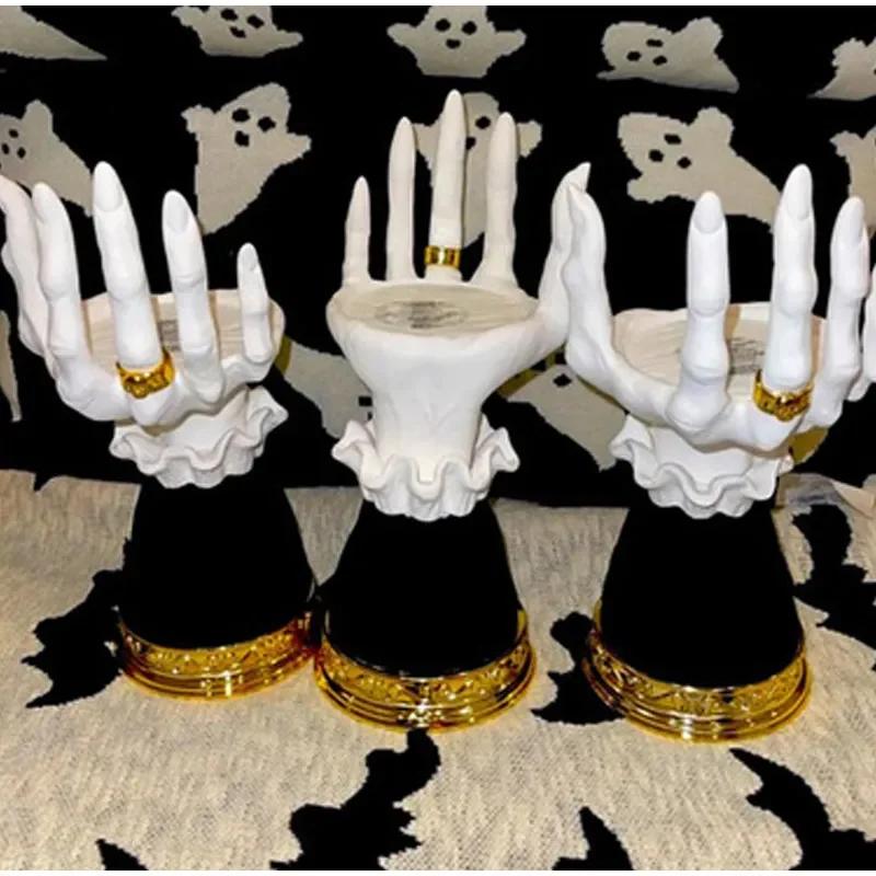 Halloween Decoration Witch Hand Candlestick Halloween Candle Holder Candle Holder Gothic Decor Snack Bowl Stand Resin Ornament