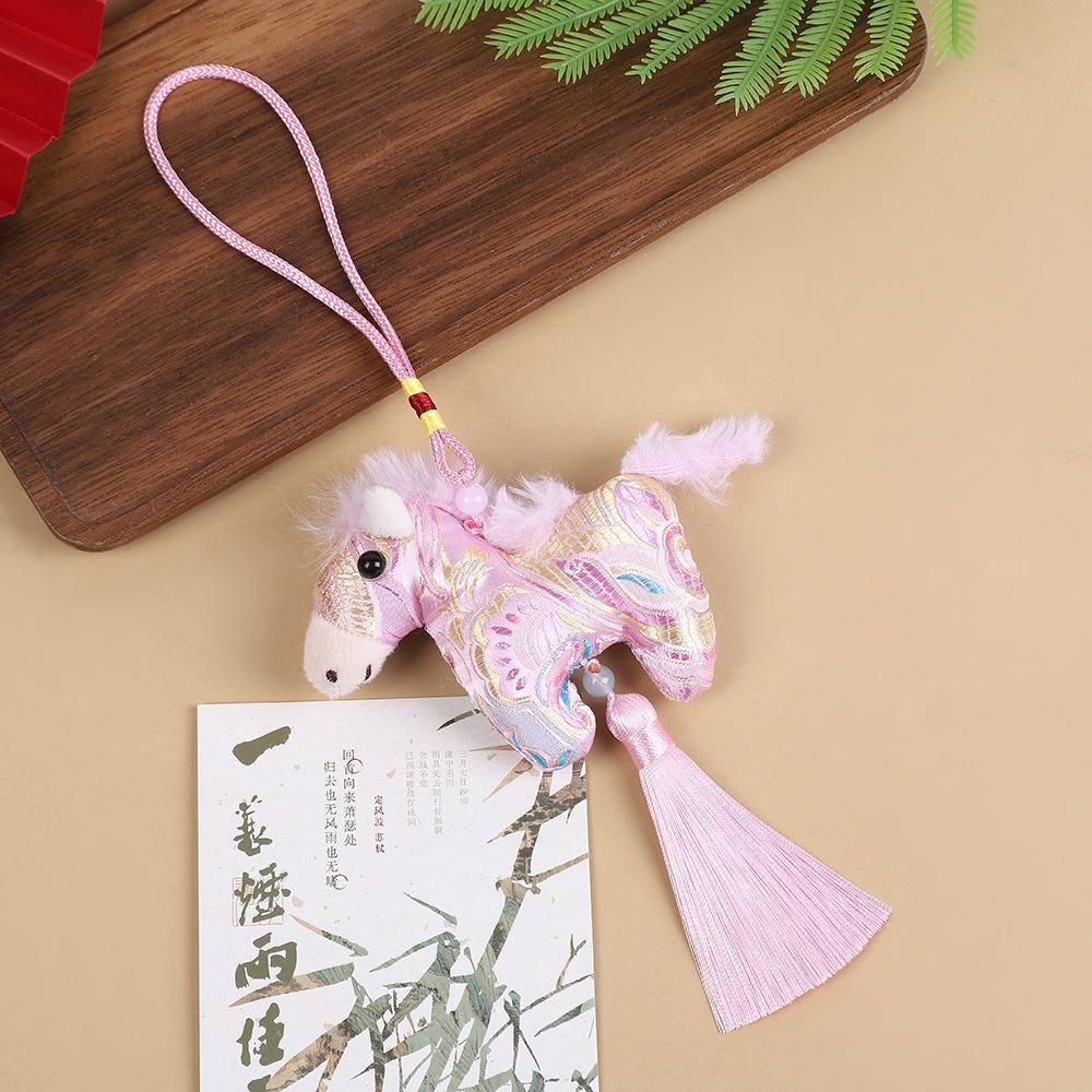 Chinese Style Pony Embroidered Pendant Spring Festival Tassel New Year Horse Pendant Satin Funny Car Hanging Ornaments розовый