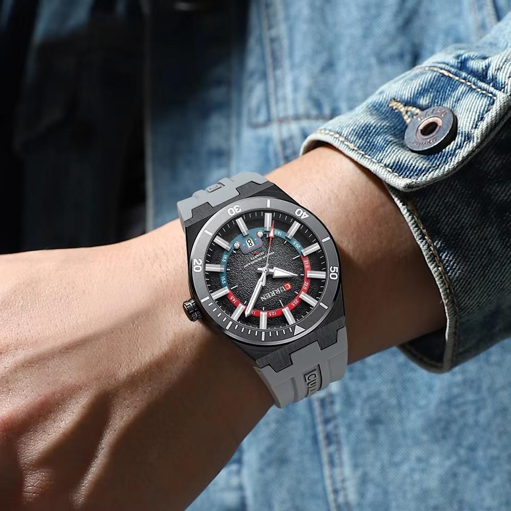 CURREN Men's Quartz Watch Fashion Date Display Luminous Waterproof Silicone Strap Sports Wristwatch