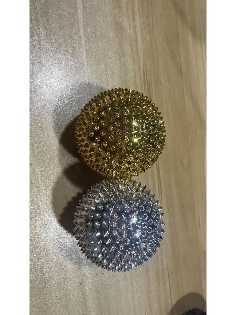 Spiky Magnetic Hand Massage Ball for Fitness and Physiotherapy