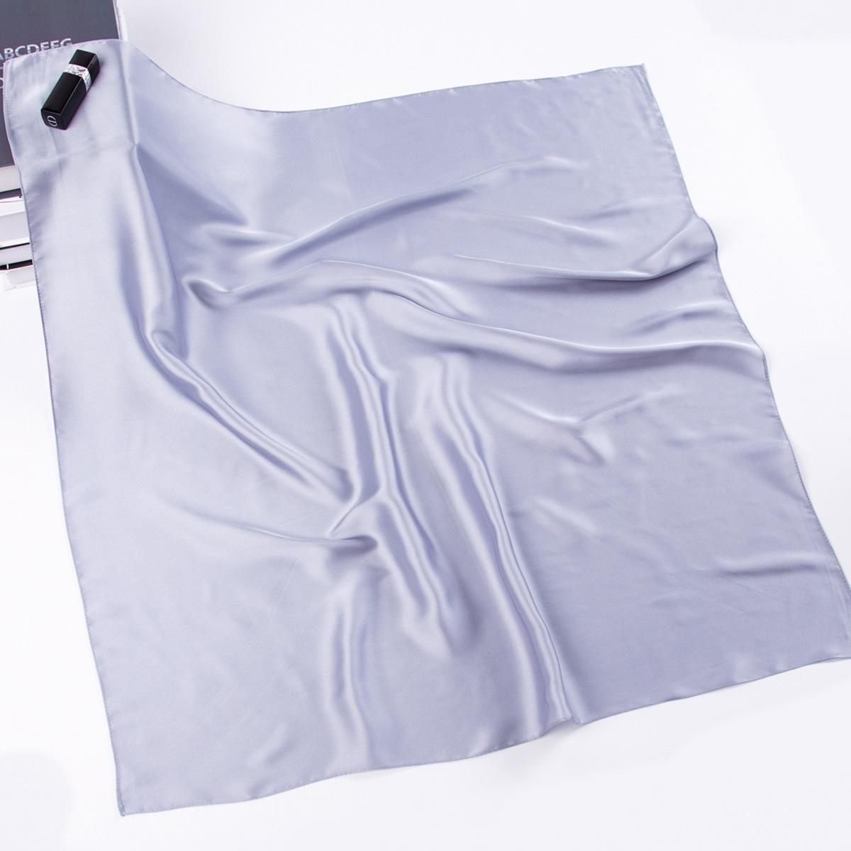 70*70cm Quadratisches Seidentuch für Damen Mode Damen Satin Hals Haarband Bandana Damen Foulard Strandstolen Hijab Schals Pareo white