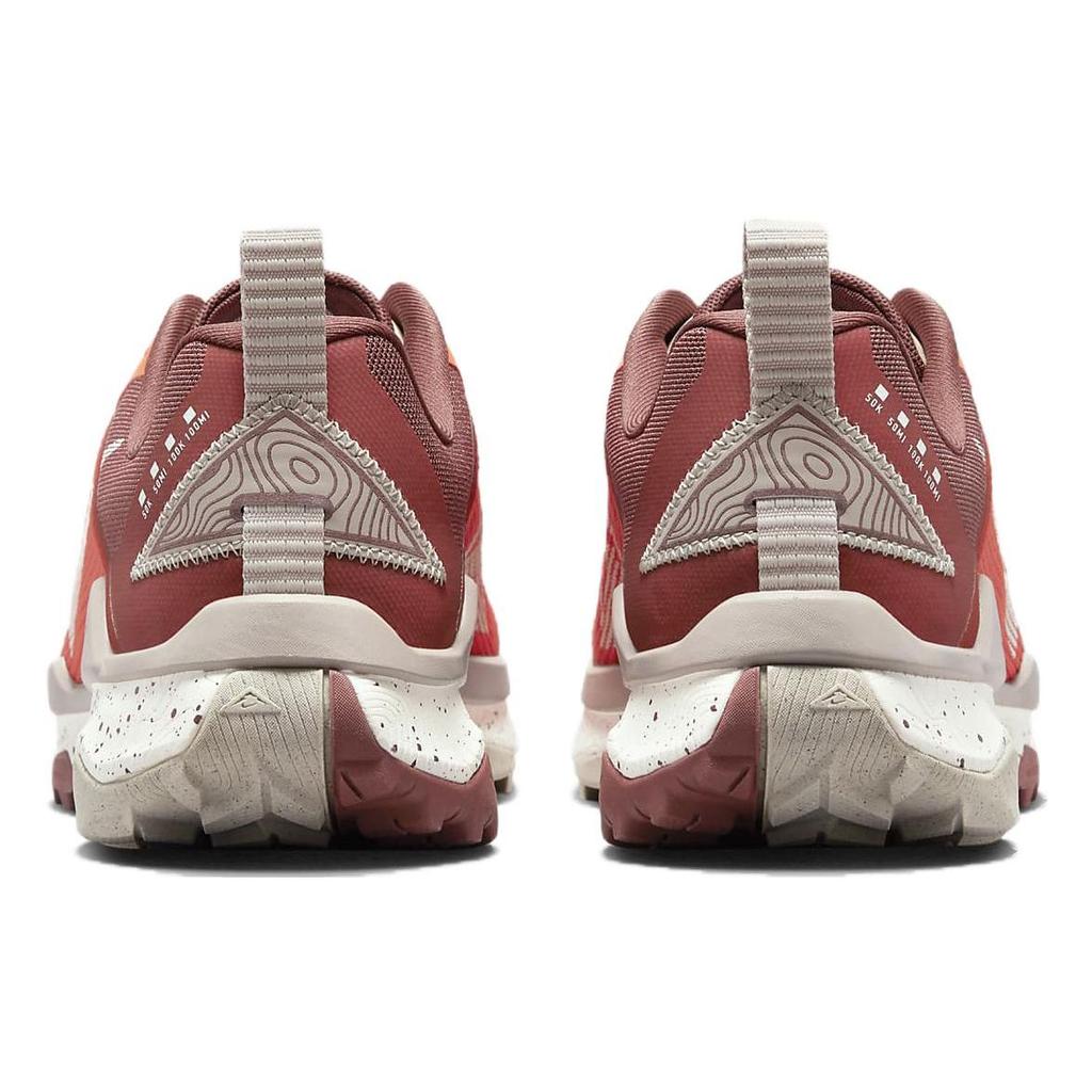 Nike Wildhorse 8 Picante Red Dark Pony Herren Sneakers Diffused-Taupe Sail DR2686-600