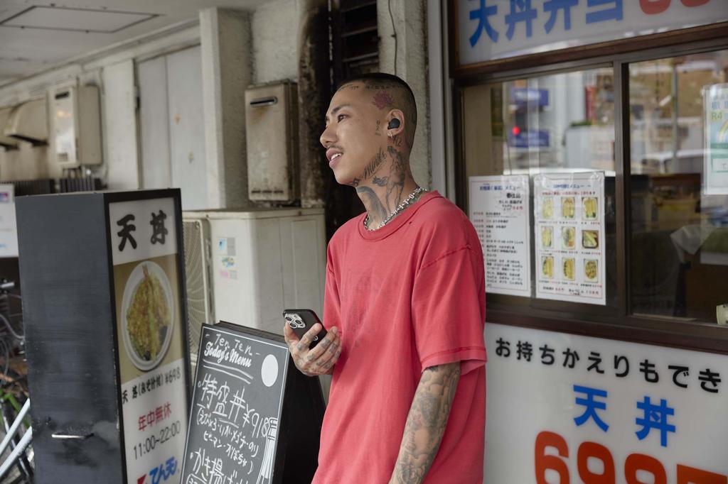 GR True Wireless Bluetooth Earbuds with Magnetic Up To 65 Hours of IP55 Waterproof and Low Latency Fast and Qi Wireless Green Audio-technica