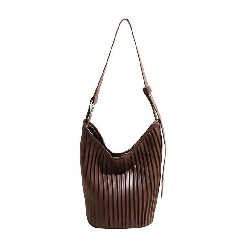 2023 Новая Мода Дорожная Сумка Через Плечо Популярная Нишевая Ретро Мягкая Кожаная Складчатая Сумка-Ведро Женская кофейный
