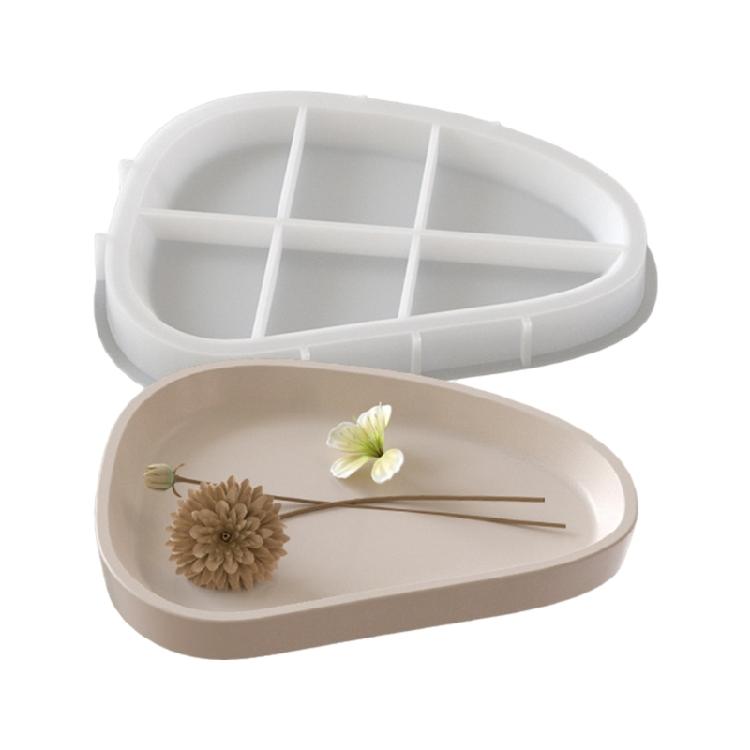 Large Capacity Designs Love Oval Plate Tray Craft from Silicone Portable for Restaurant Service And Holiday Decorations
