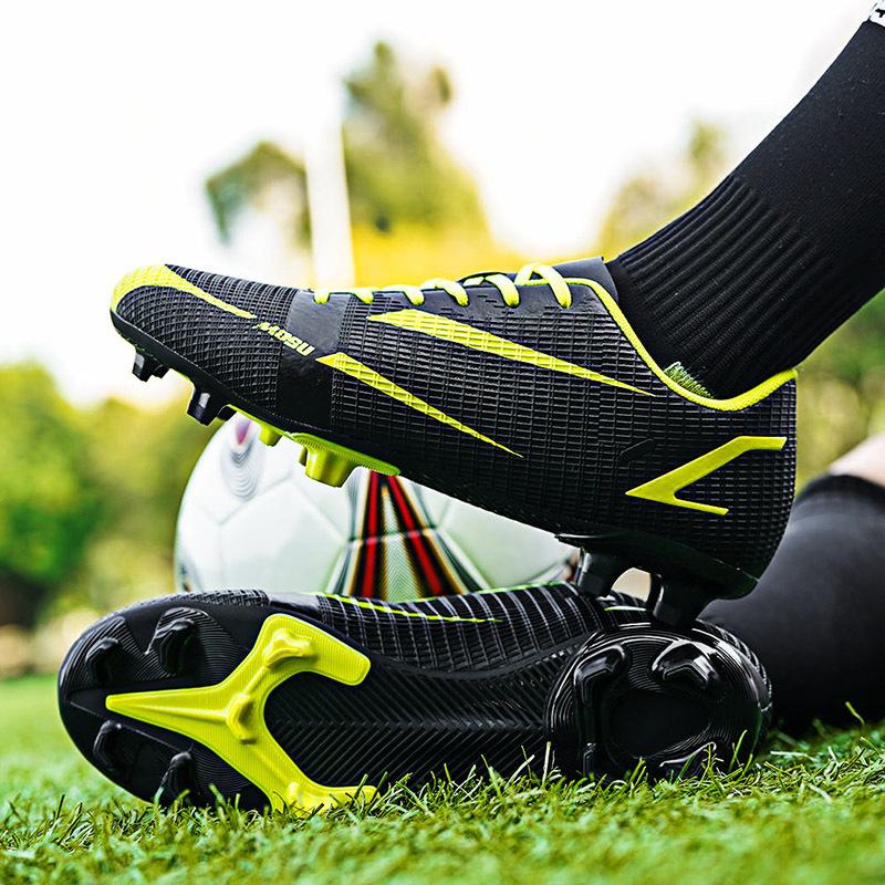 Large Size 2025 Summer New Long Nails Broken Nails Football Shoes Men's Low-top Grass Student Training Outdoor Sports