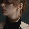 Queen Earrings