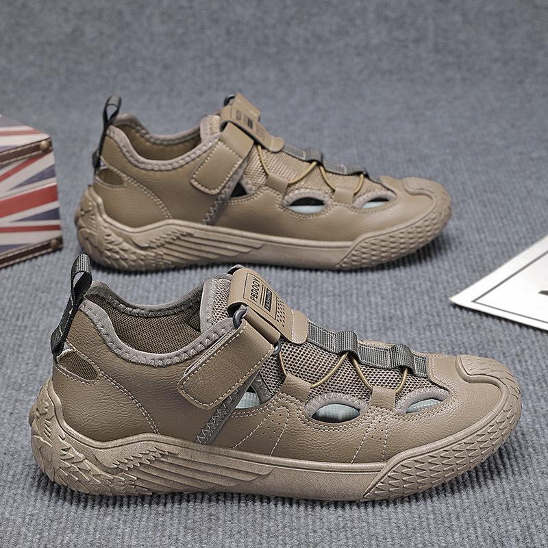 Fashion Men's Summer New Breathable Outdoor Beach Trend Versatile Lightweight Sports Shoes