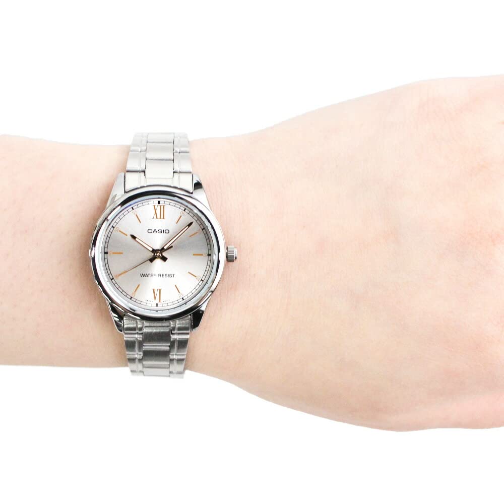 Casio Women's Quartz Analog Stainless Steel Silver Watch LTP-V005D-7B2 [Parallel Import]