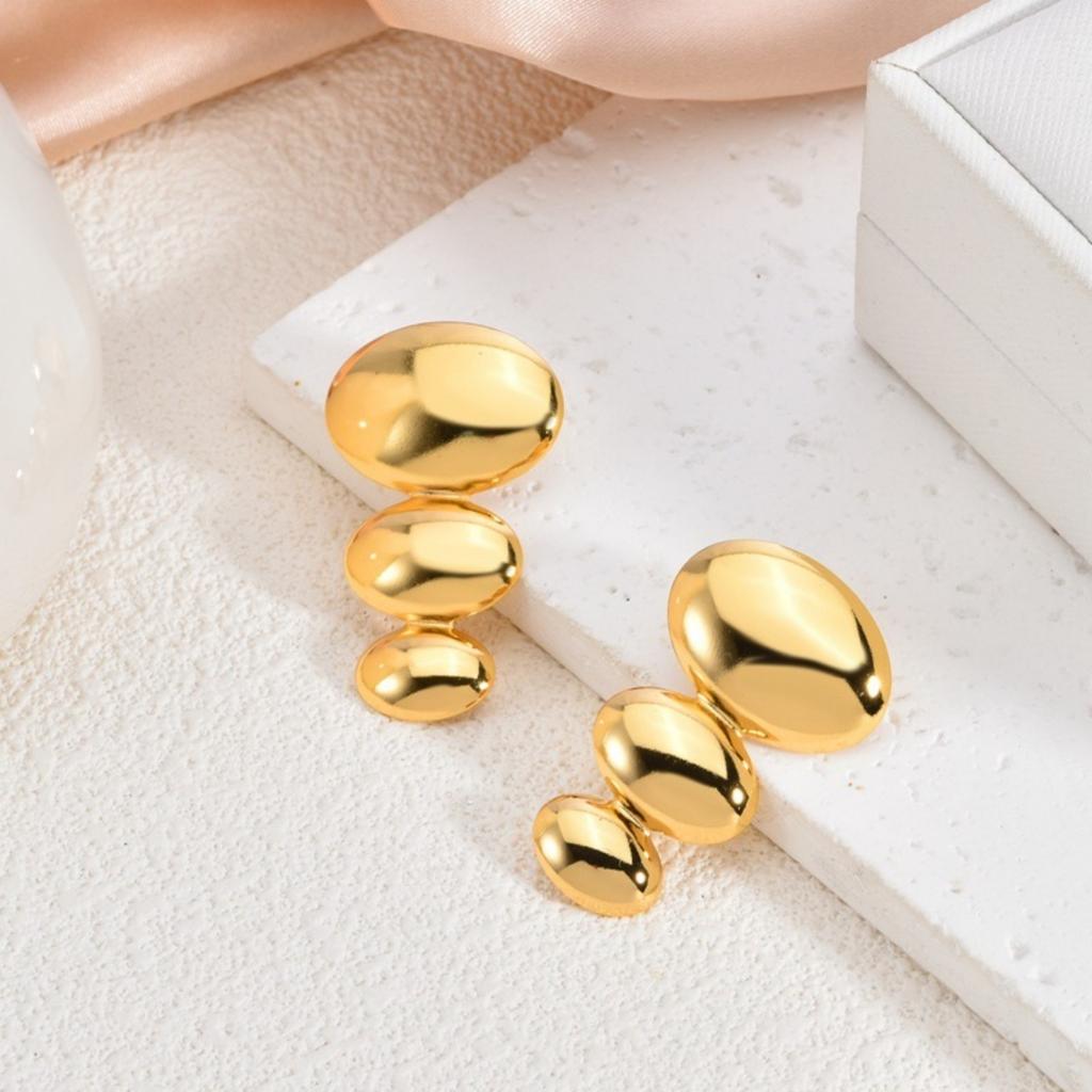 1 Pair Stylish 18K Gold Plated 304 Stainless Steel Ear Post Stud Earrings Heart Flower Butterfly Starfish For Women Gift
