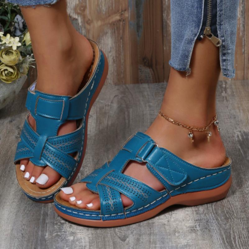 Nnü 'B's New Style Women's Slipper with Wedge Heel in Summer Car Stitching Non-slip Light Slippers