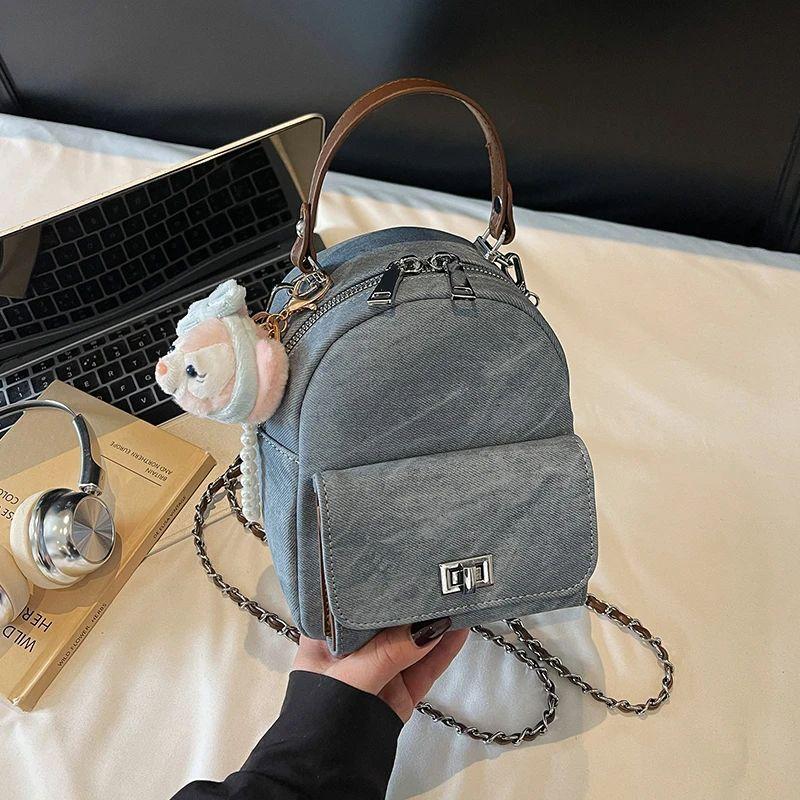 Women's bag 2025 new casual cute small pendant versatile texture foreign style commuting portable women's backpack