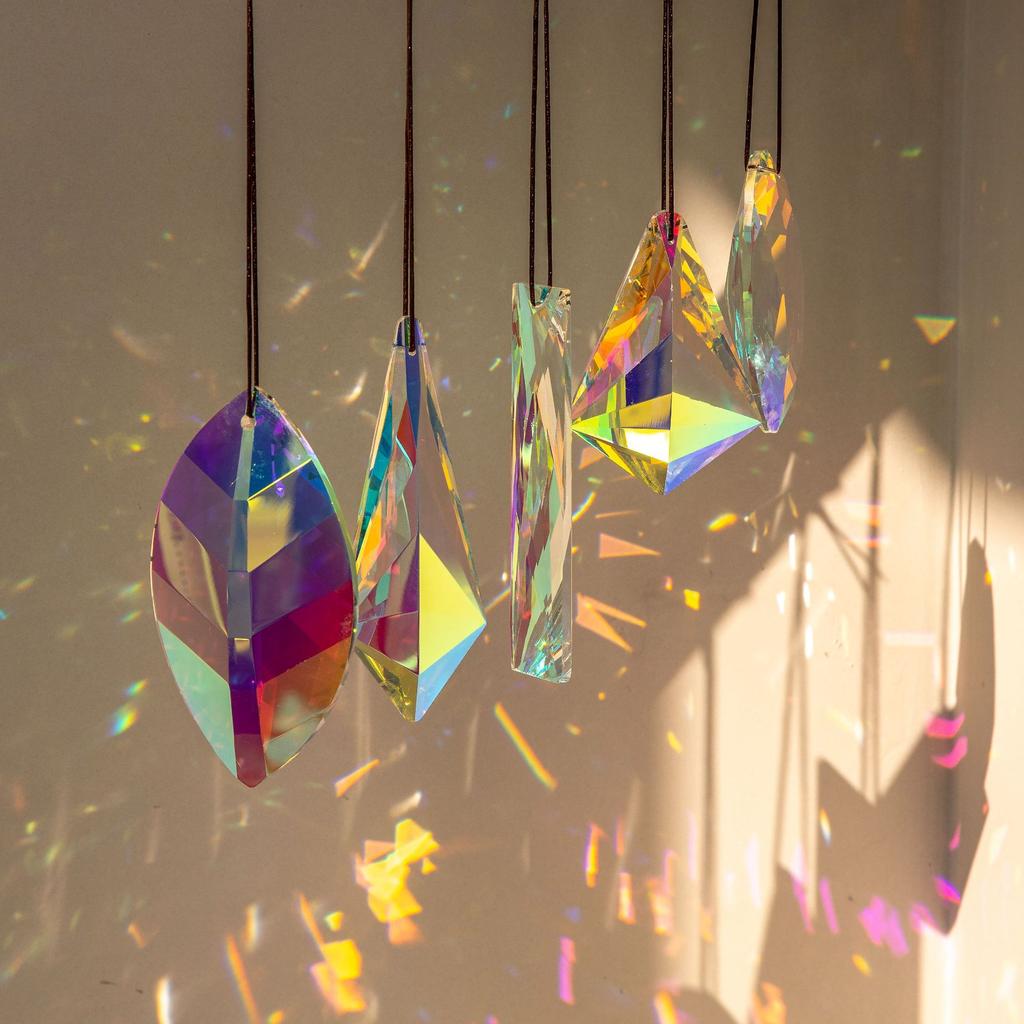 AB Shiny Colorful Crystal Multi-faceted Prism Pendant, Sun Catcher, Light Catcher, Rainbow-making Hanging Decoration