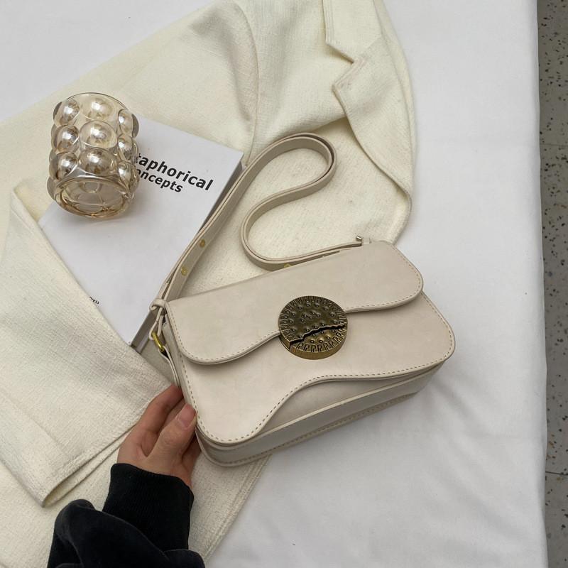 Small Retro Fashion Shoulder Bag Urban Minimalist Style Pu Material Crossbody Bag