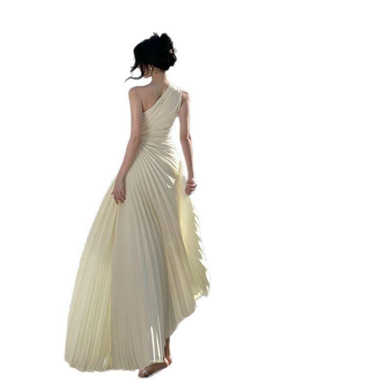 French Sexy Hollow Pleated Slanted Shoulder Dress Women's Summer New Temperament Waist Dress Skirt