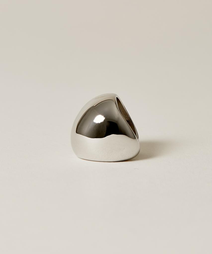 Novice Tokyo Bold Ring Ear Cuff Clip-On Unisex Volume Ear Cuff / Silver