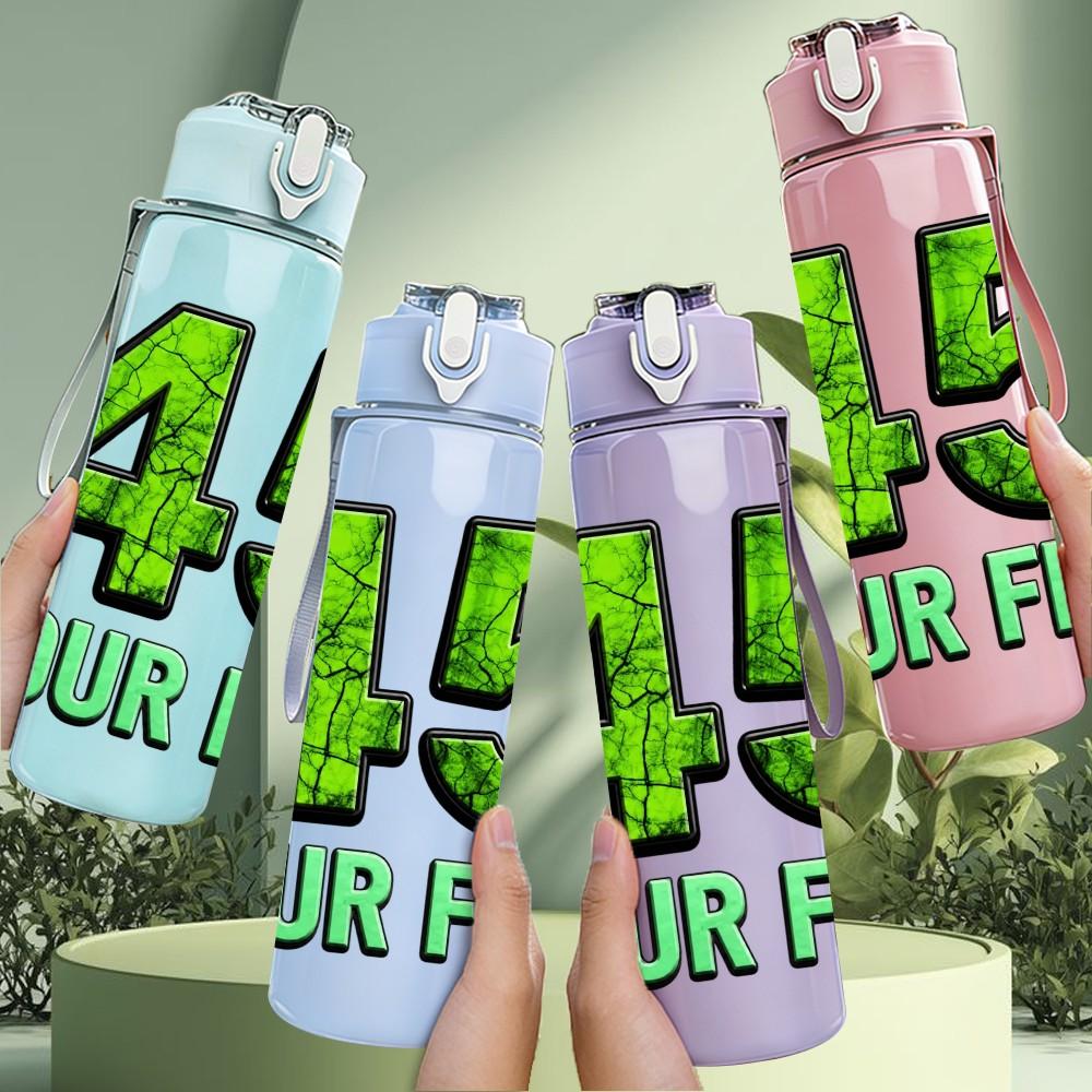 1PC 45 Four Five Bold Number Print 750ml Color Plastic Sports Water Bottle Leakproof Flip Straw Lid Suitable for Sports Office Home Use