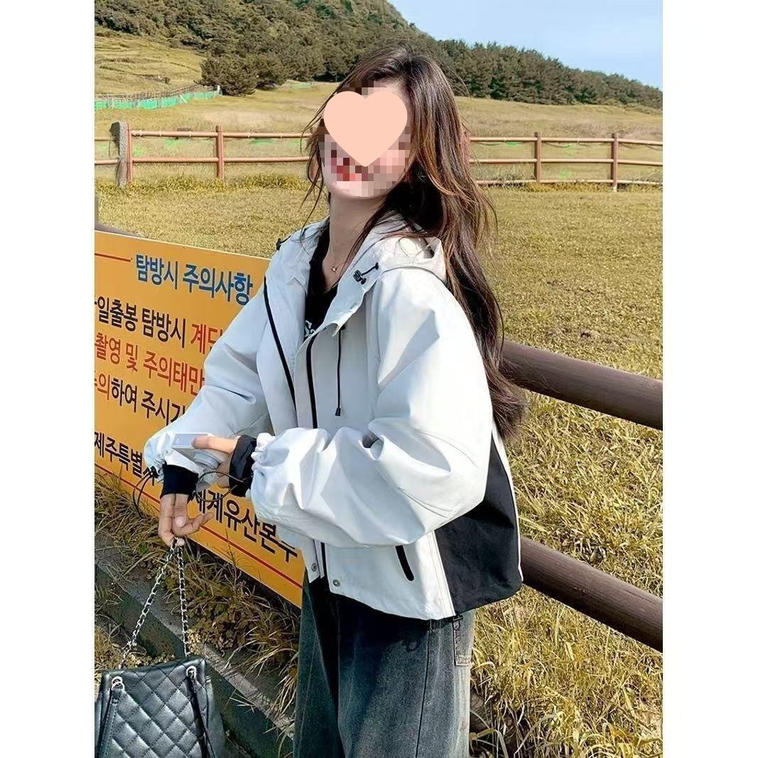

Korean Style Loose Hooded Windbreaker - Versatile Casual Short Jacket S 45-52 kg