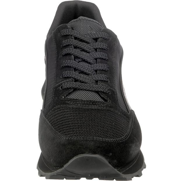 An Armani Exchange Half-Boots XUX083