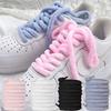 120cm Breite Flache Plüsch-Schnürsenkel Großer Dicker Flauschiger Design Ausgezeichnete Textur Weichheit Perfekt für Stiefel Modische Sneaker