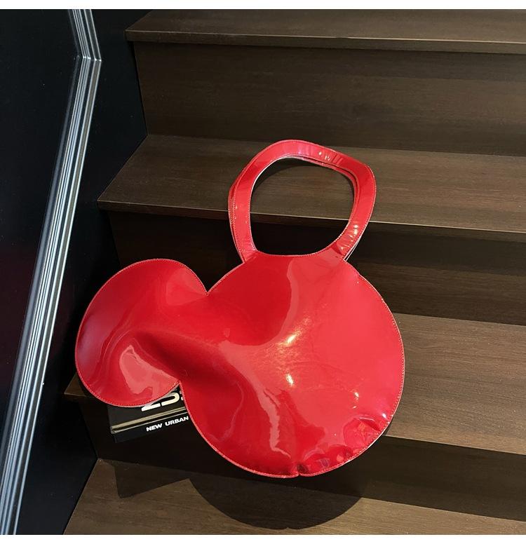 

Niche design heart-shaped shoulder bag trendy versatile Spice Girl style women s handbag bag solid color texture underarm bag червоний