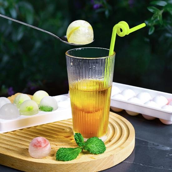 Ice Cube Mold Stacked Design High Space Utilization Food-Grade Silicone Easy Release Large Spherical Ice Tray Slow Melting Cocktail Ice Maker