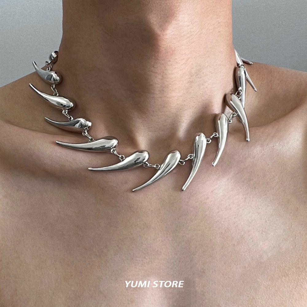 Punk Thorn Water Drop Necklace For Woman Man Trendy Hip Hop Clavicle Chain Choker New Y2k Kpop Couple  Gift