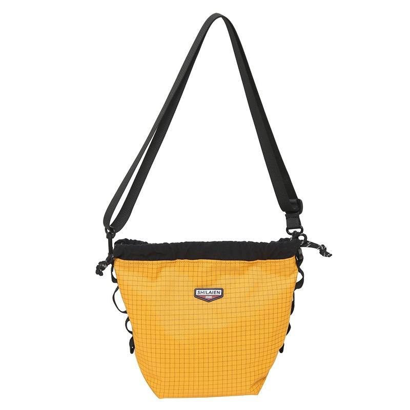 Tide brand messenger bag, men's and women's outdoor sports, girls' drawstring, bundle, color matching, one-shoulder small bucket backpack.