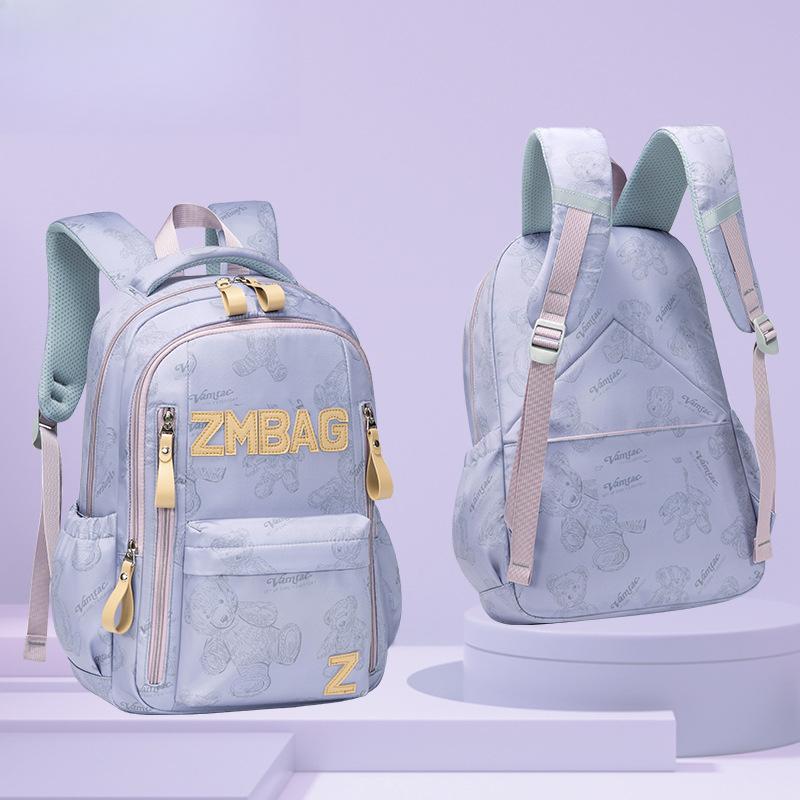 

Fashionable Graffiti Backpack for Men and Women, A Large-capacity Casual Travel Backpack