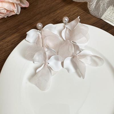 Brincos de acrílico com franjas de flores de chiffon, brincos de pino super fada da moda, brincos doces e frescos de alto senso