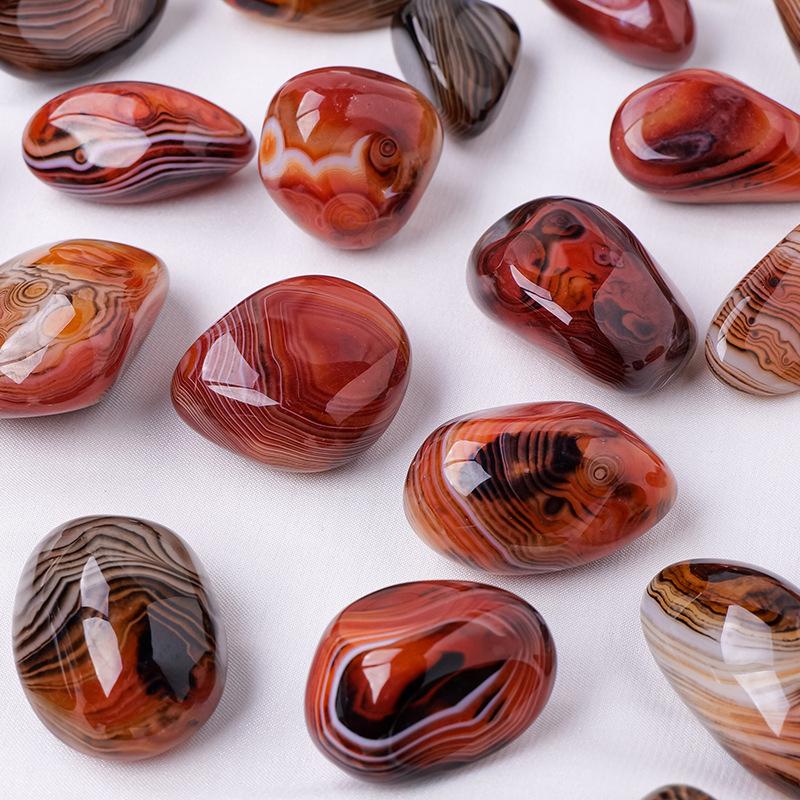 Natural agate, large particles, rolling stones, mineral specimens, landscape stones, ornaments, suitable for humanities teaching