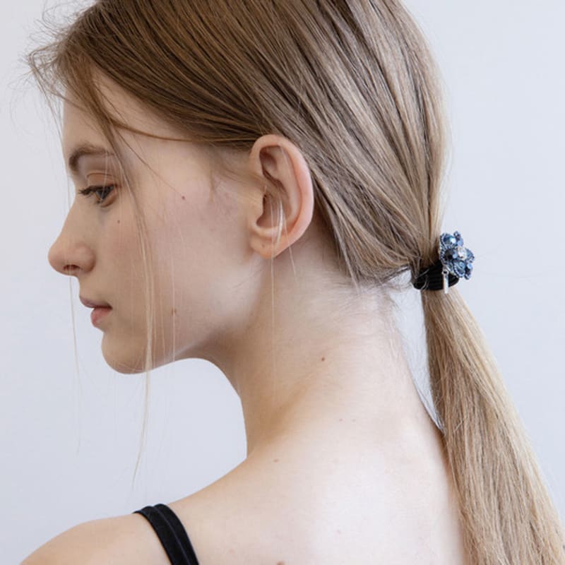 Jean Paul Clarisse Flower Bead Ponytail LFPT0703