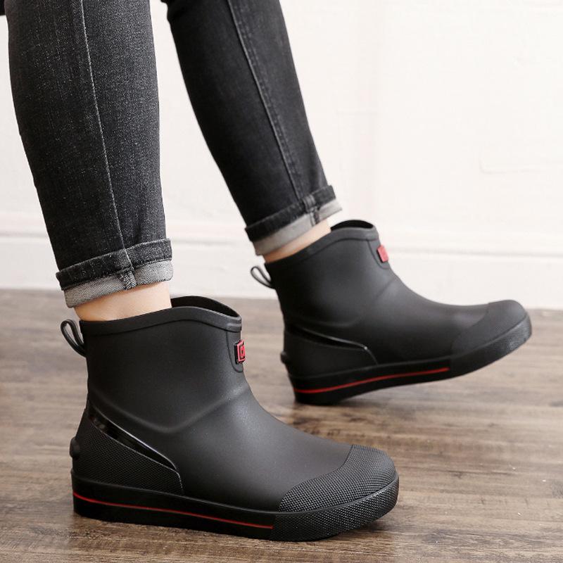 Short tube men's rain shoes non-slip waterproof fashion rain boots fleece warm rubber shoes kitchen work medium tube water shoe cover shoes